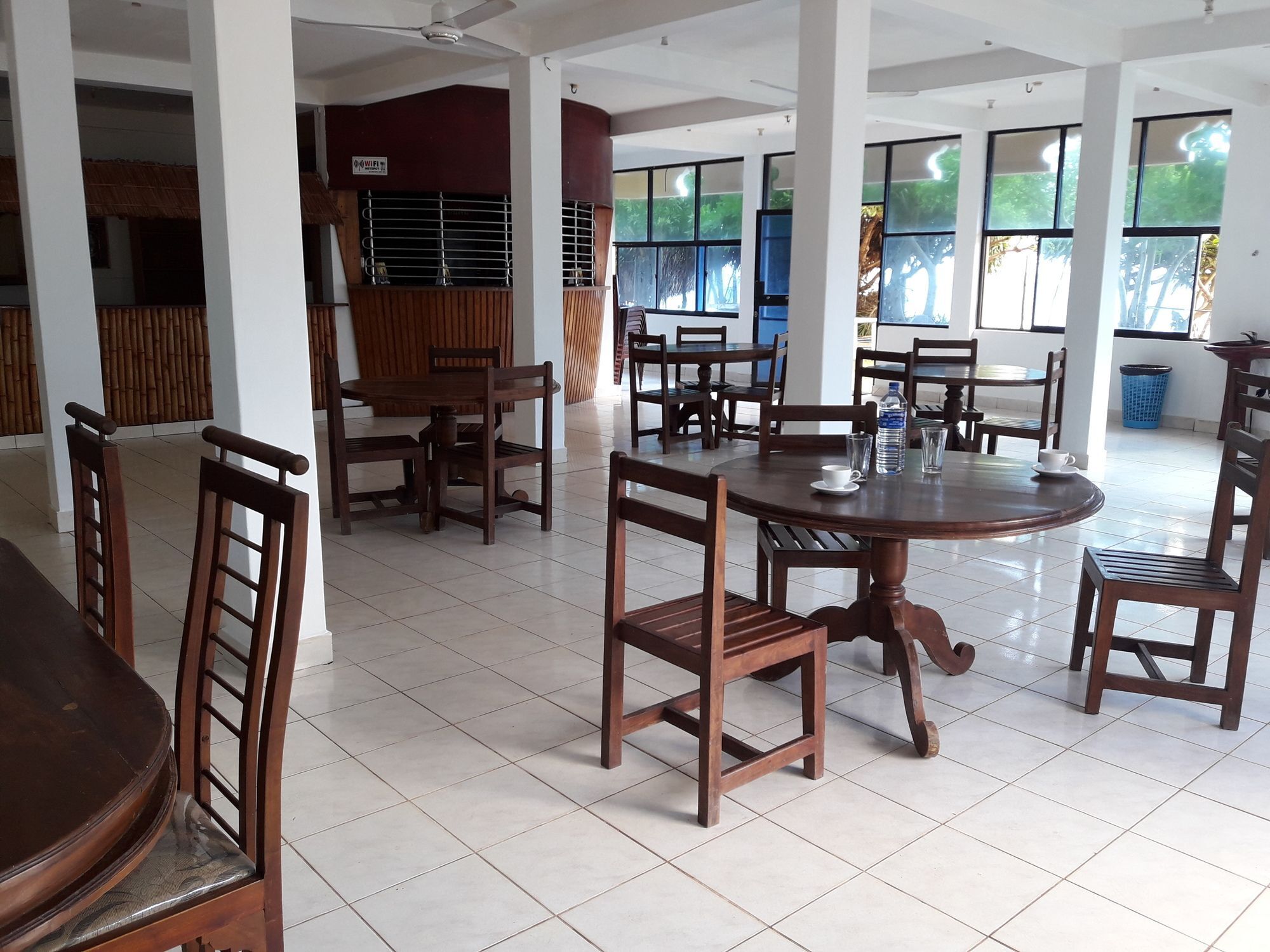 Sea View Beach Hotel Nilaveli Luaran gambar